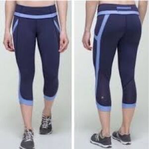 Lululemon Chase Me Crop II Leggings in Cadet Blue Lullaby